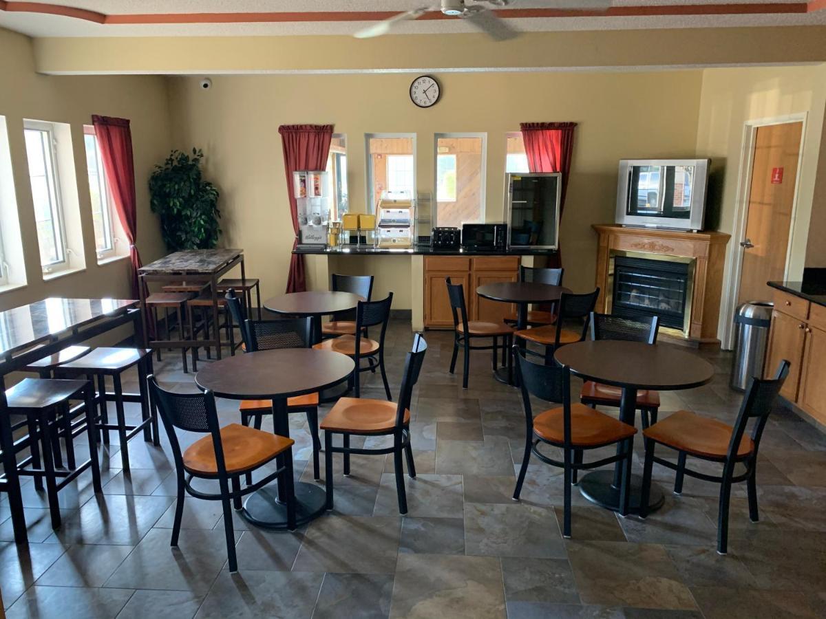 奥塔姆瓦戴斯酒店 Ottumwa 外观 照片